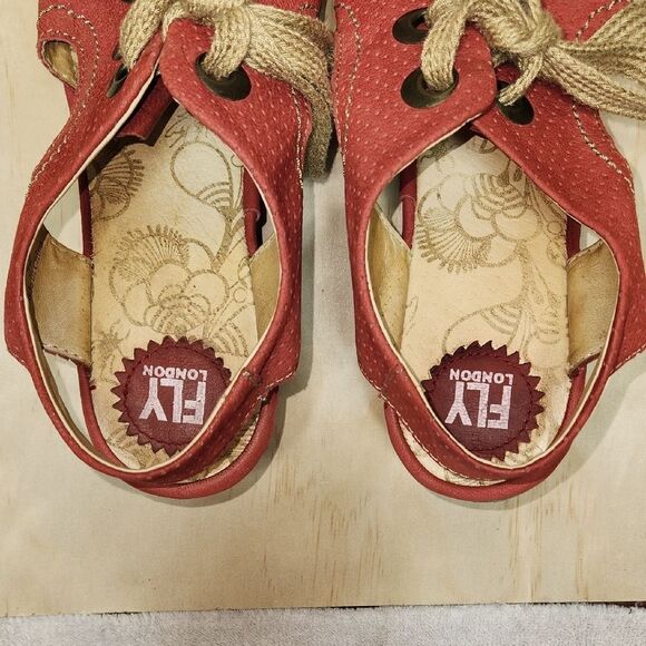 Fly London Ylfa Red Tan Wedge Sandals Women 11 US 42EU Laces 2.5" Heel Open Toe - Picture 5 of 8